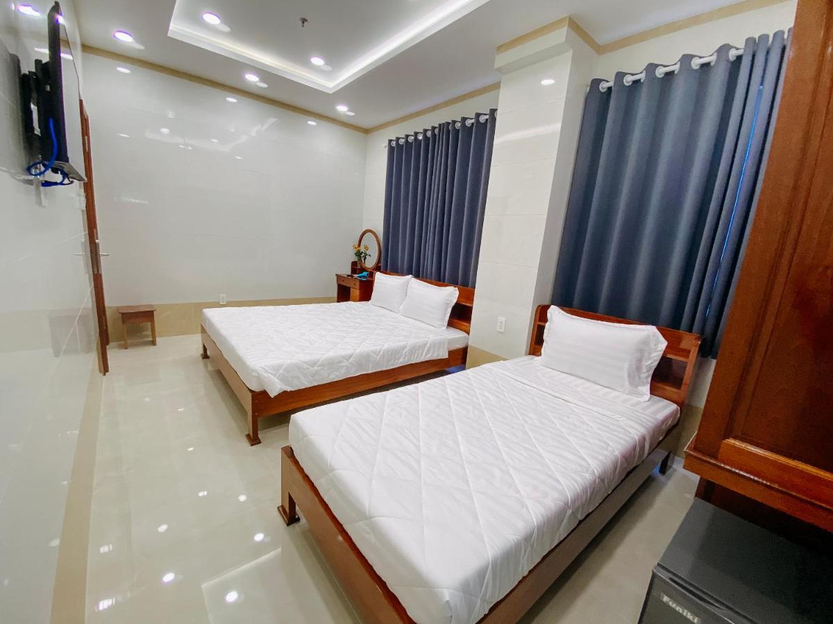 Hotel Khach San A68 Long My Exterior foto